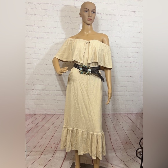 Free People Dresses & Skirts - FREE PEOPLE “Lynne Midi” 100% cotton off shoulder women’s  dress Small NWT